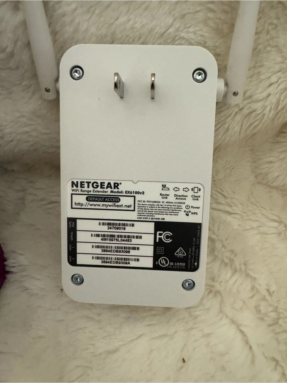 NETGEAR AC750 WiFi Range Extender EX6100v2 - White with Colorful Quick Start Box